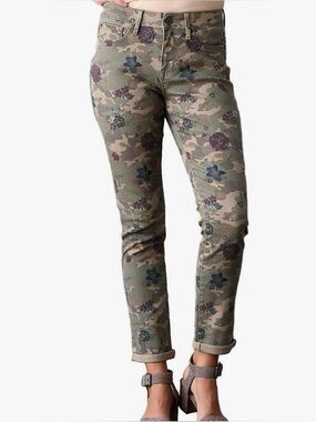 Seven7 Womens High Rise Slim Straight Camo Floral Jeans
